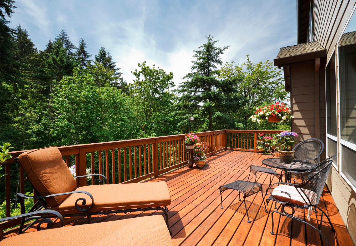 Can You Build A Deck In The Fall In Dayton Ohio? 
